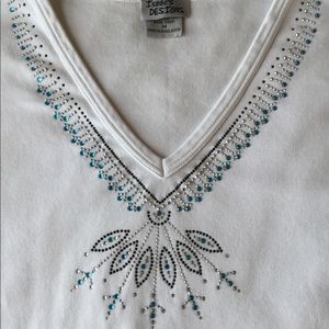 Isaacs Designs women’s 3/4 sleeve top